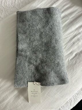 Sezane Gray Cozy Knit Scarf